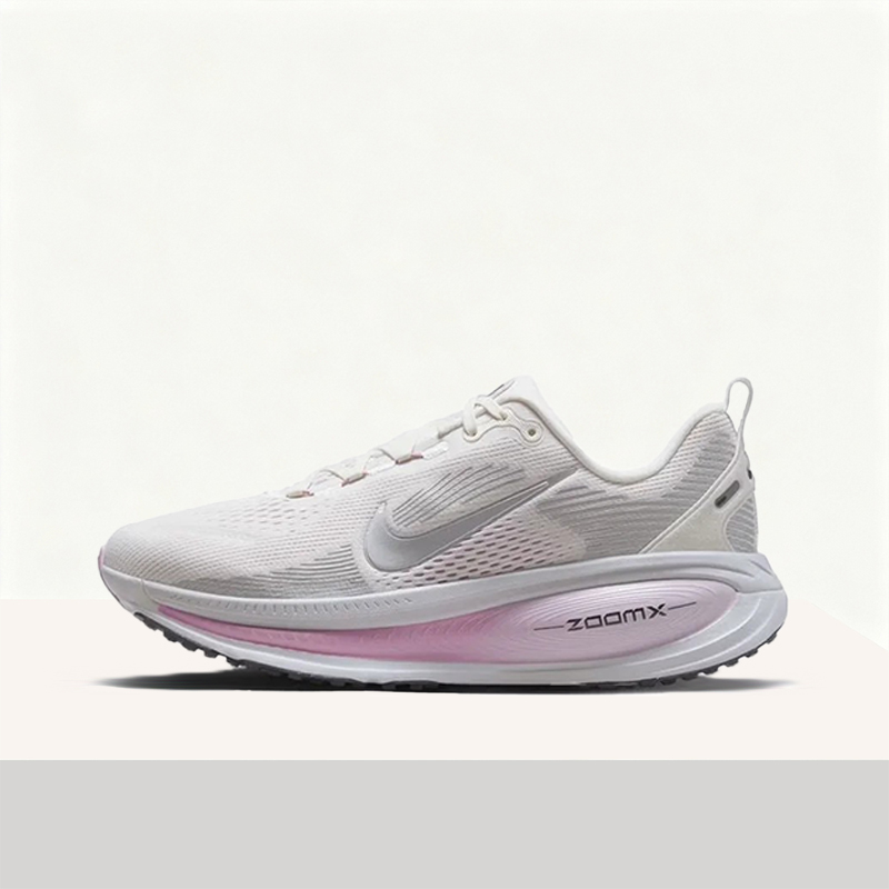 Women Shoes Running Nike - Nike Vomero 18 : Chaussures de