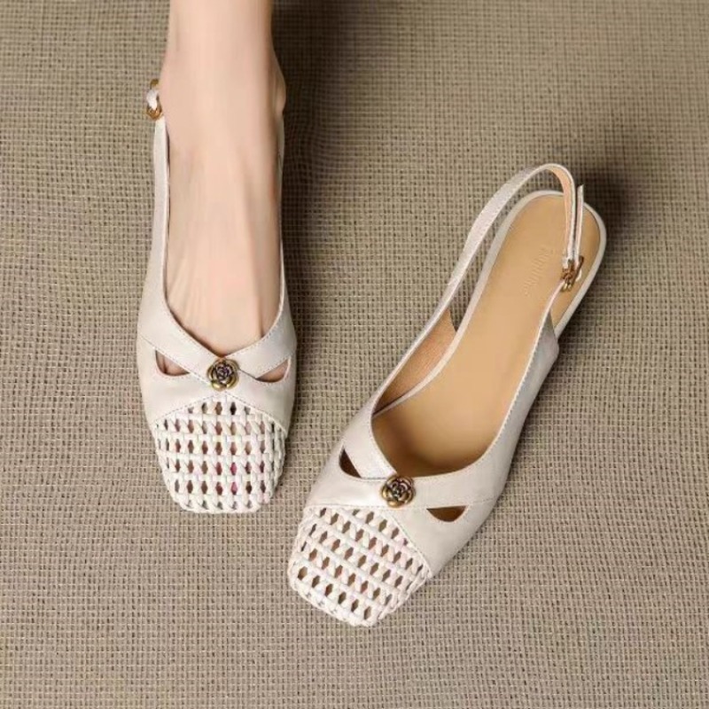 Sandales à bout fermé de style - Mule Slip On avis et prix