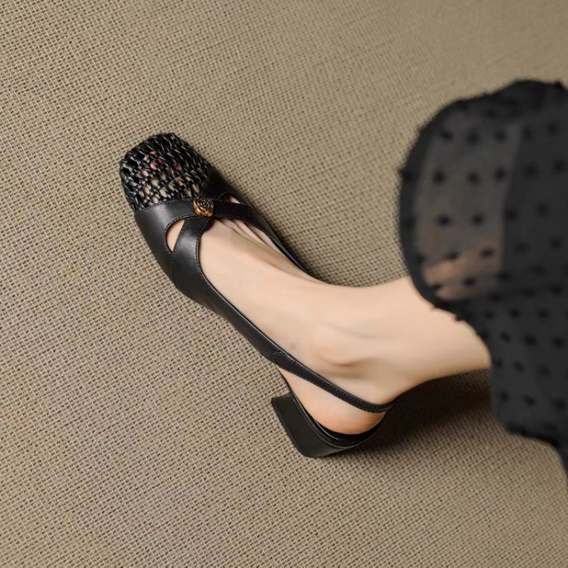 Sandales à bout fermé de style - Mule Slip On avis et prix